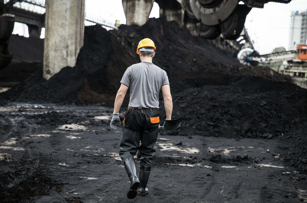 Stoke Groundworks Firm Caldwell Construction Enters Administration Risking 400 Jobs