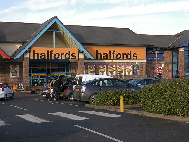 Halfords Turnaround: How a Shift to Autocare Helped Restore Profitability