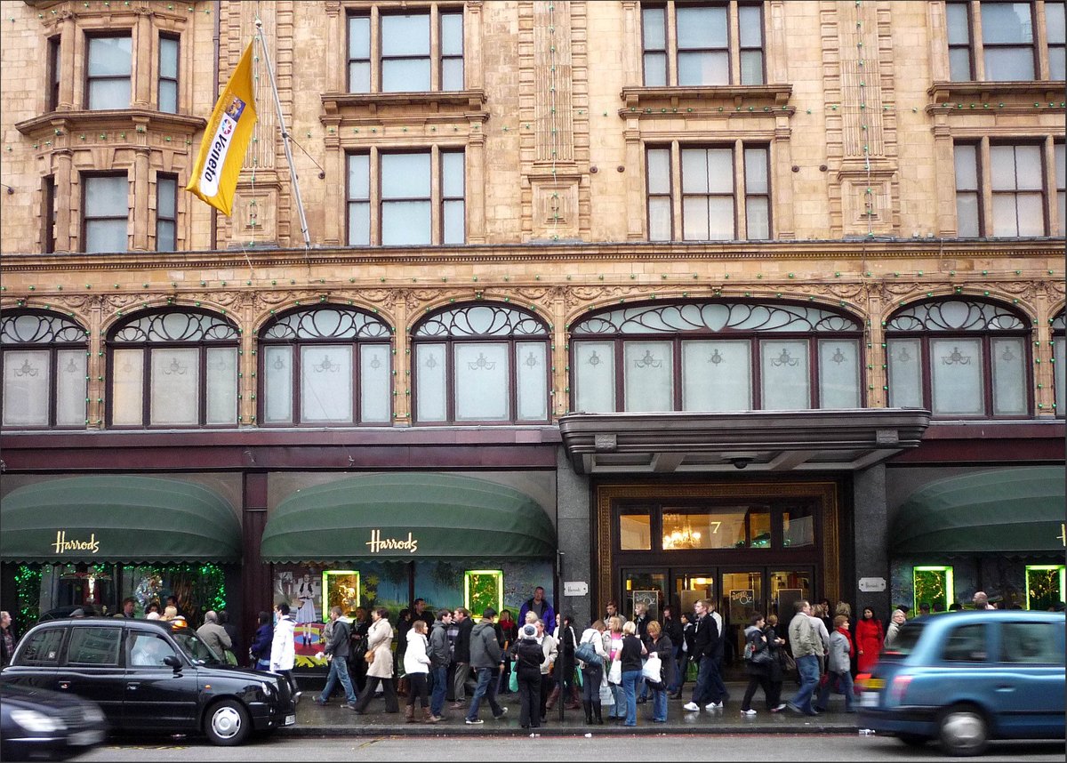 Harrods Returns to Profit as Investment Strategy Supports Luxury Retail Resilience