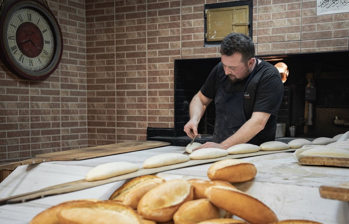 Janes Bakery Buys Coughlans and Plans 25 Shop Reopenings