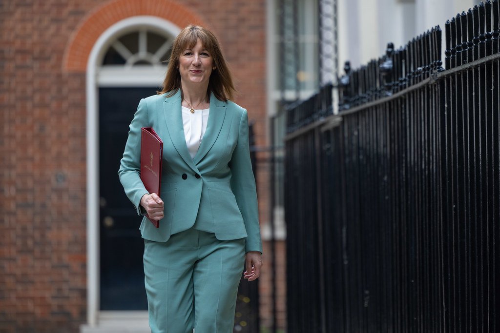 UK Budget Crisis 2025: Why Rachel Reeves Faces £40 Billion Black Hole and Inevitable Tax Hikes